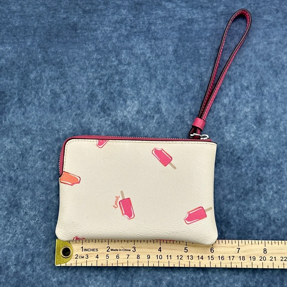Coach Corner Zip Wristlet Chalk Pink Popsicle Print Leather Wallet C4555